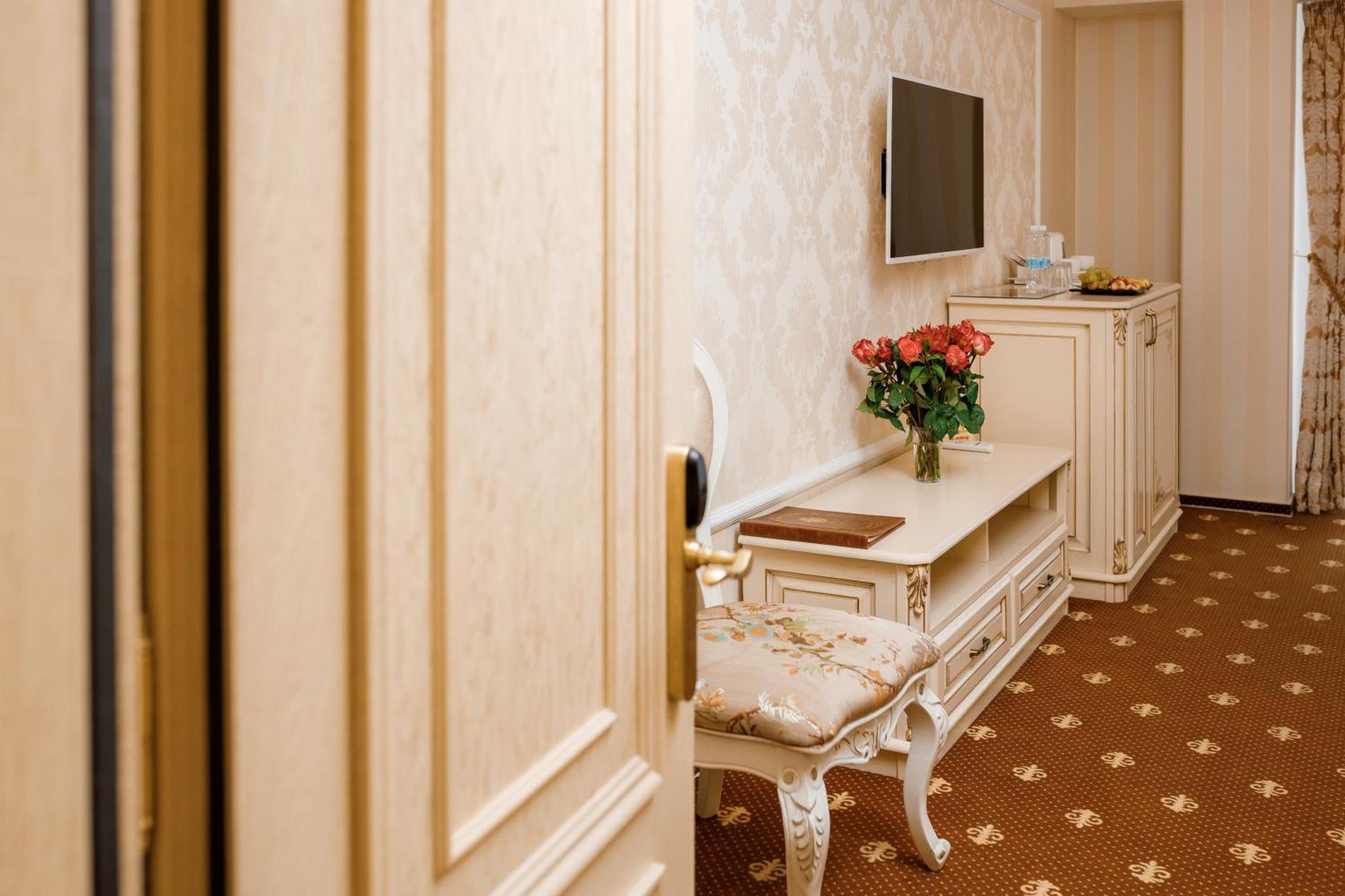 Chevalier Hotel & Spa バコヴェル エクステリア 写真