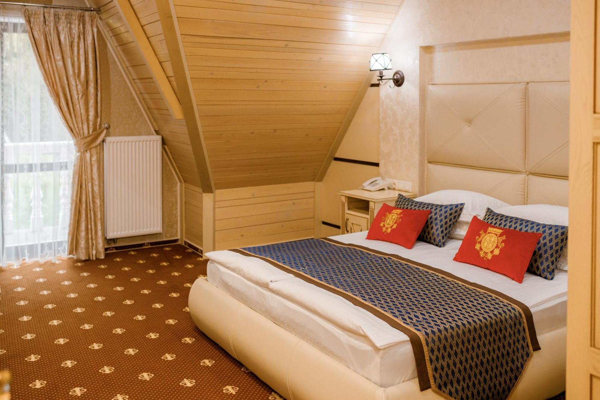 Chevalier Hotel & Spa バコヴェル エクステリア 写真