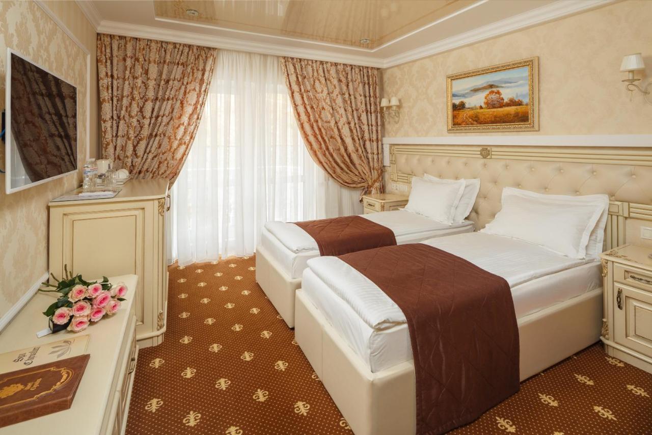 Chevalier Hotel & Spa バコヴェル エクステリア 写真